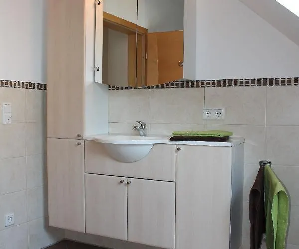 Appartement Faber Mit Grossem Suedbalkon *